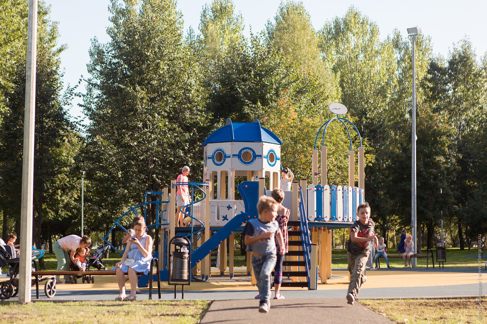 2018 08 27 16 35 41 2018 08 27 16 35 41 02a9753